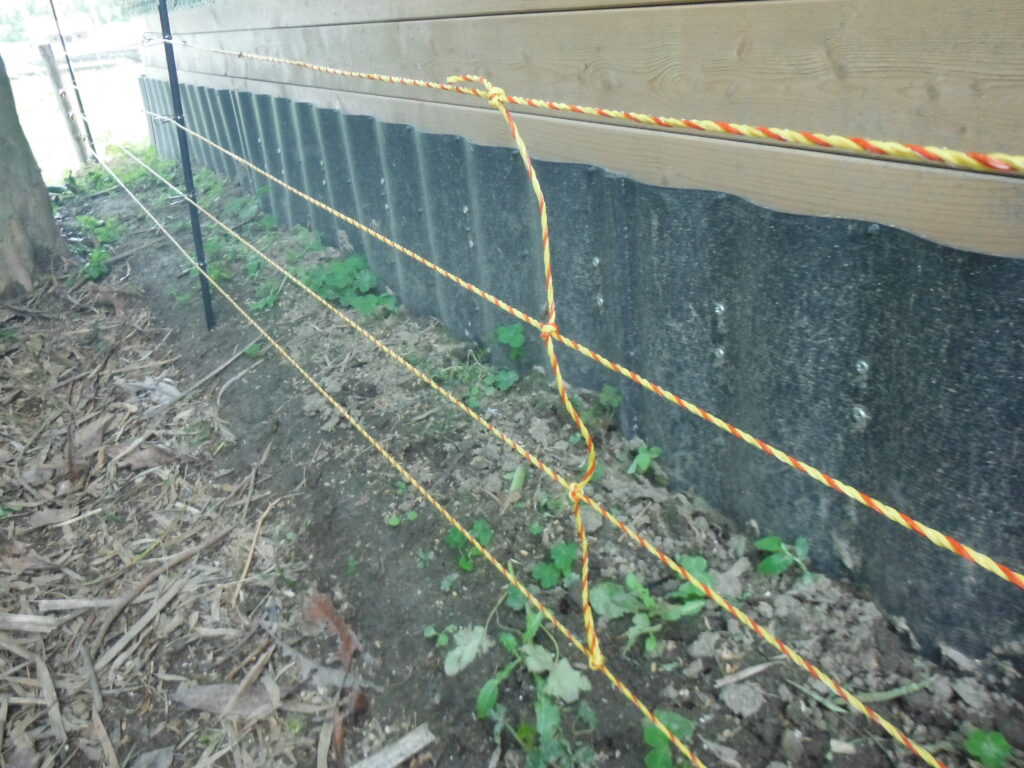電柵線の上下を繋げる。