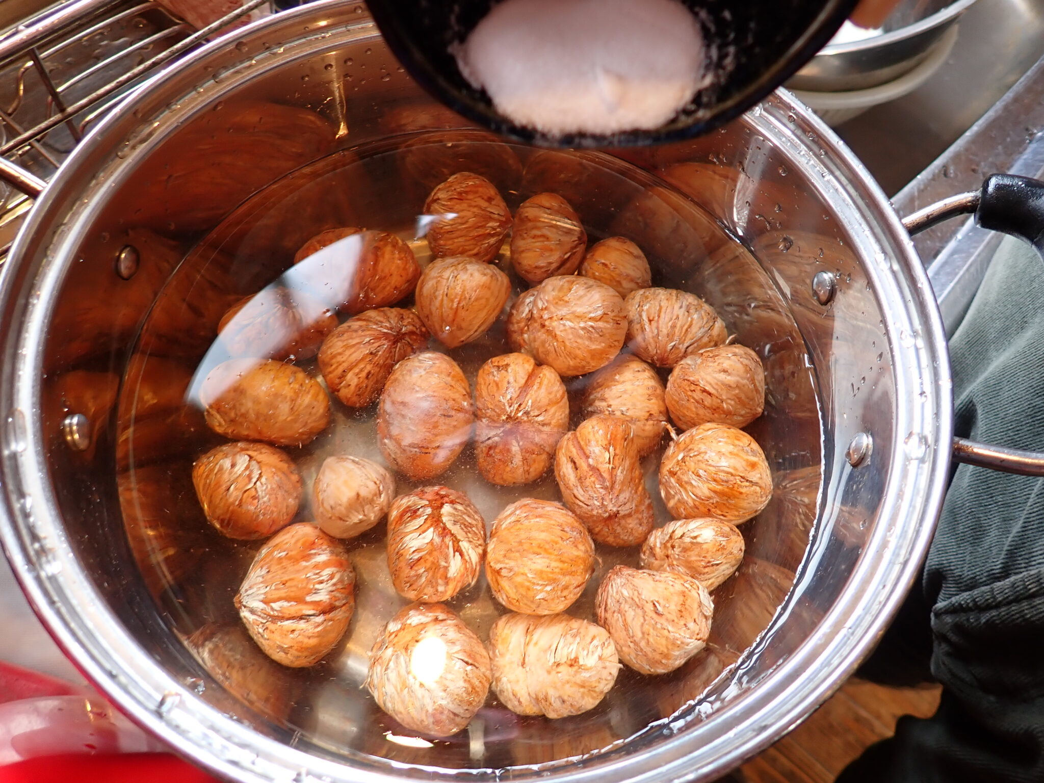 栗の渋皮煮の作り方～秋の味覚を保存食にする～ | 自給自足の小さな暮らしーろん農園ー