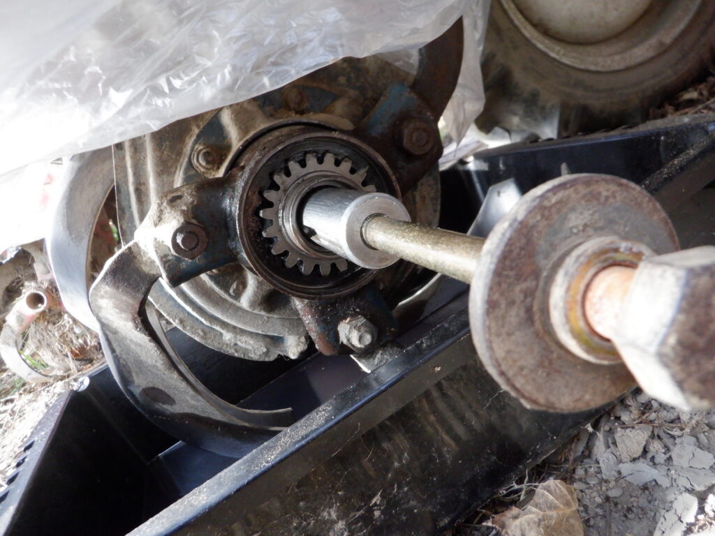 ギアをはめる。